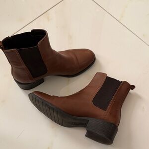 Reaction Kenneth Cole Brown Ankle Boots